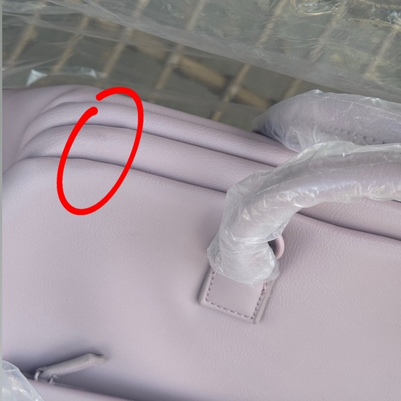 Beis Luggage Wicked Pink Weekender - Picture 5 of 7